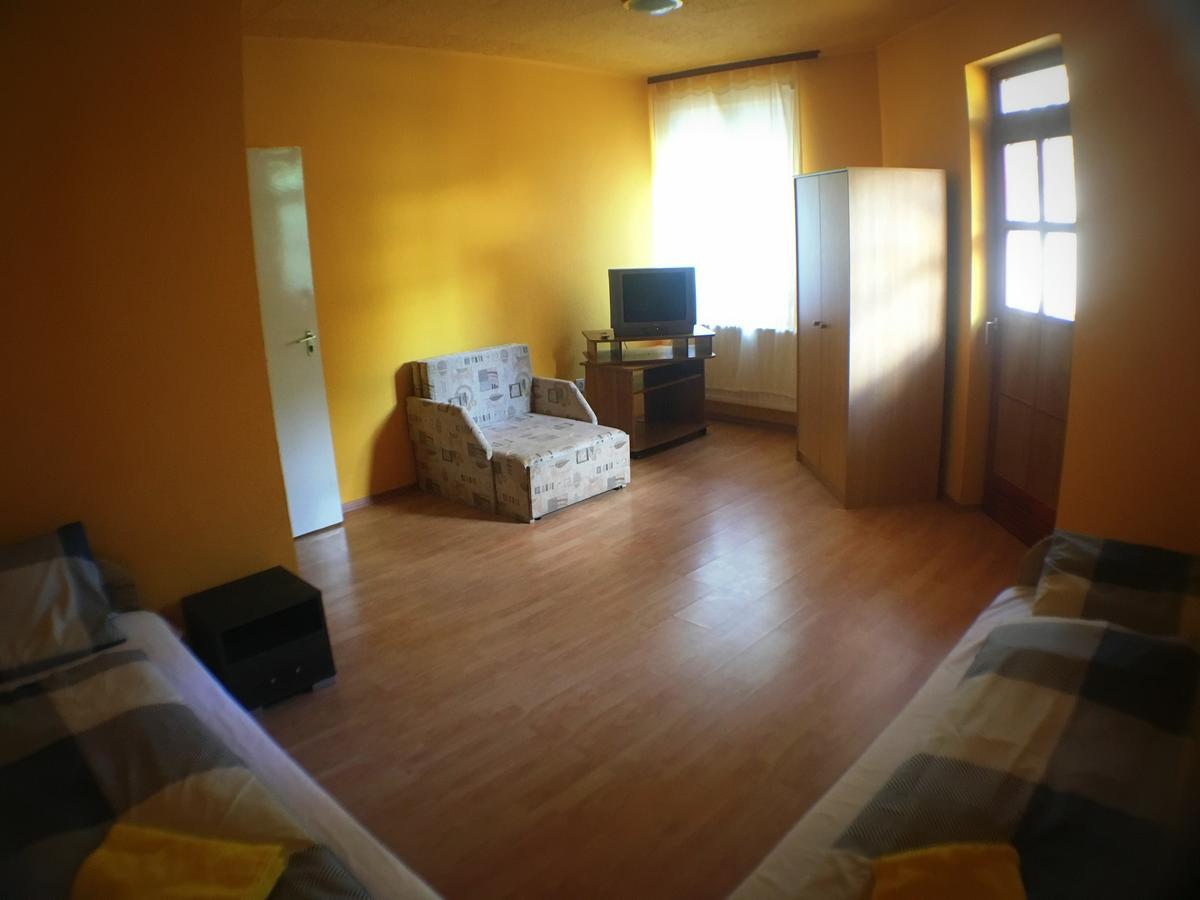 Bed and Breakfast Palota Panzio à Budapest Extérieur photo