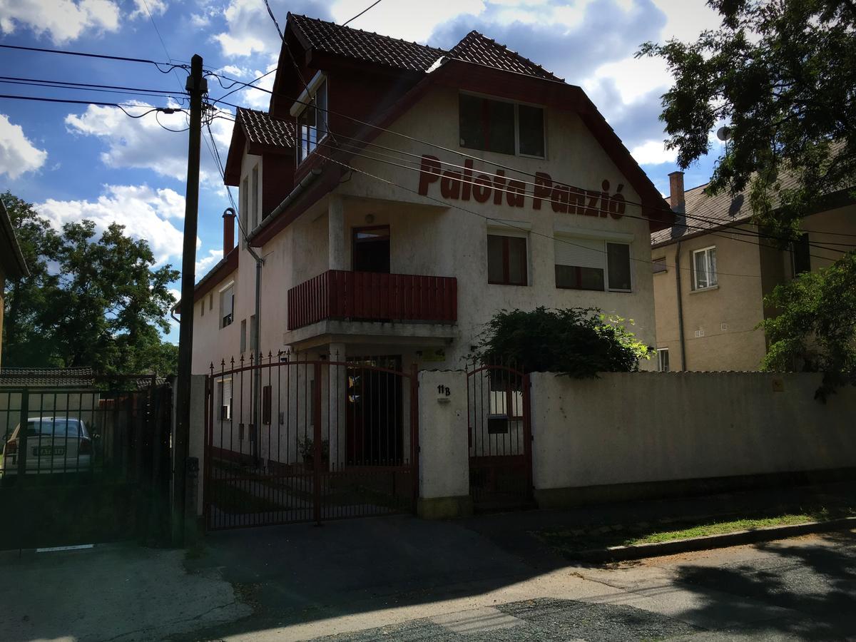 Bed and Breakfast Palota Panzio à Budapest Extérieur photo